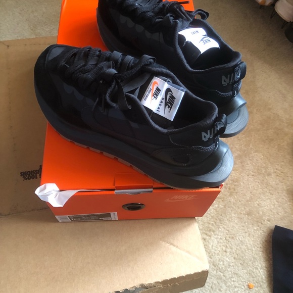 Nike Sacai Vaporwaffle Black/Off Noir Size 9 - Picture 3 of 5